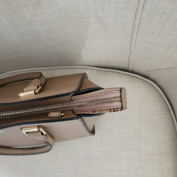 Michael Kors Saffiano Leather Satchel with New Crossbody Straps - Picture 10 of 16